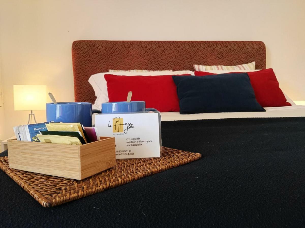 B&B La Casa Gialla 莱切 外观 照片